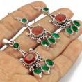 Conjunto de Brincos e Pingentes de Prata com Rubis e Esmeraldas